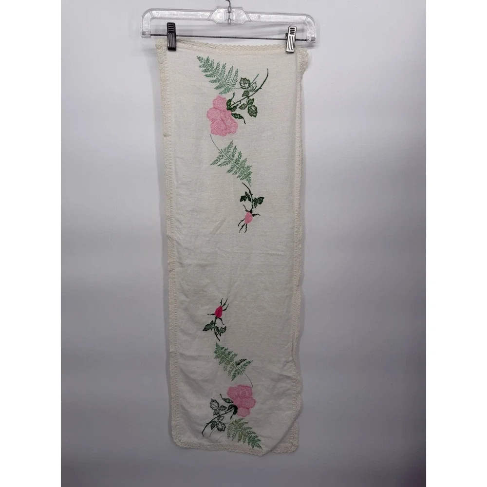 Vintage Embroidered Table Runner Dresser Scarf Floral Lace Trim Decor 35x12